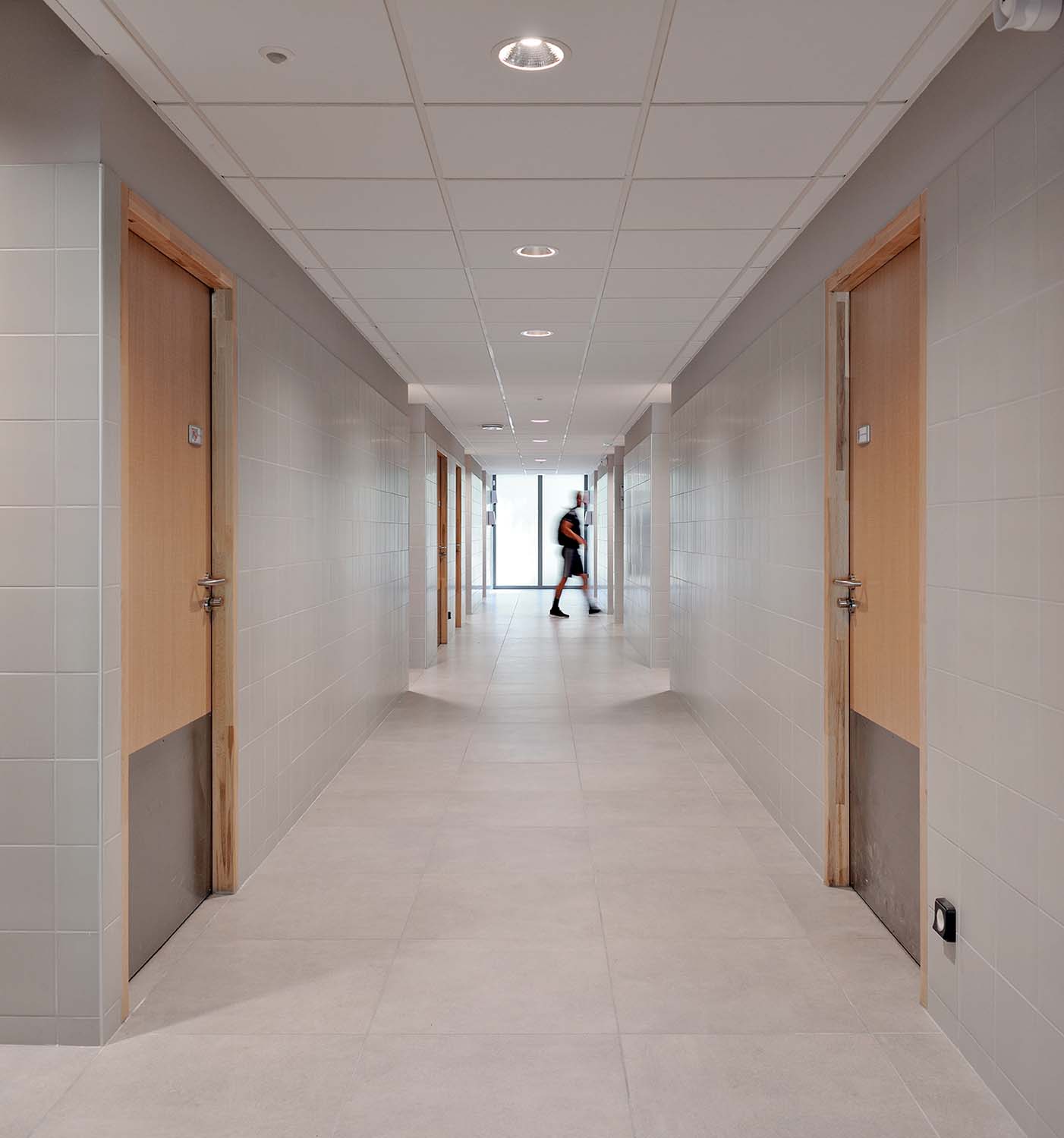 aria architecure VESTIAIRES DE FOOT THYEZ